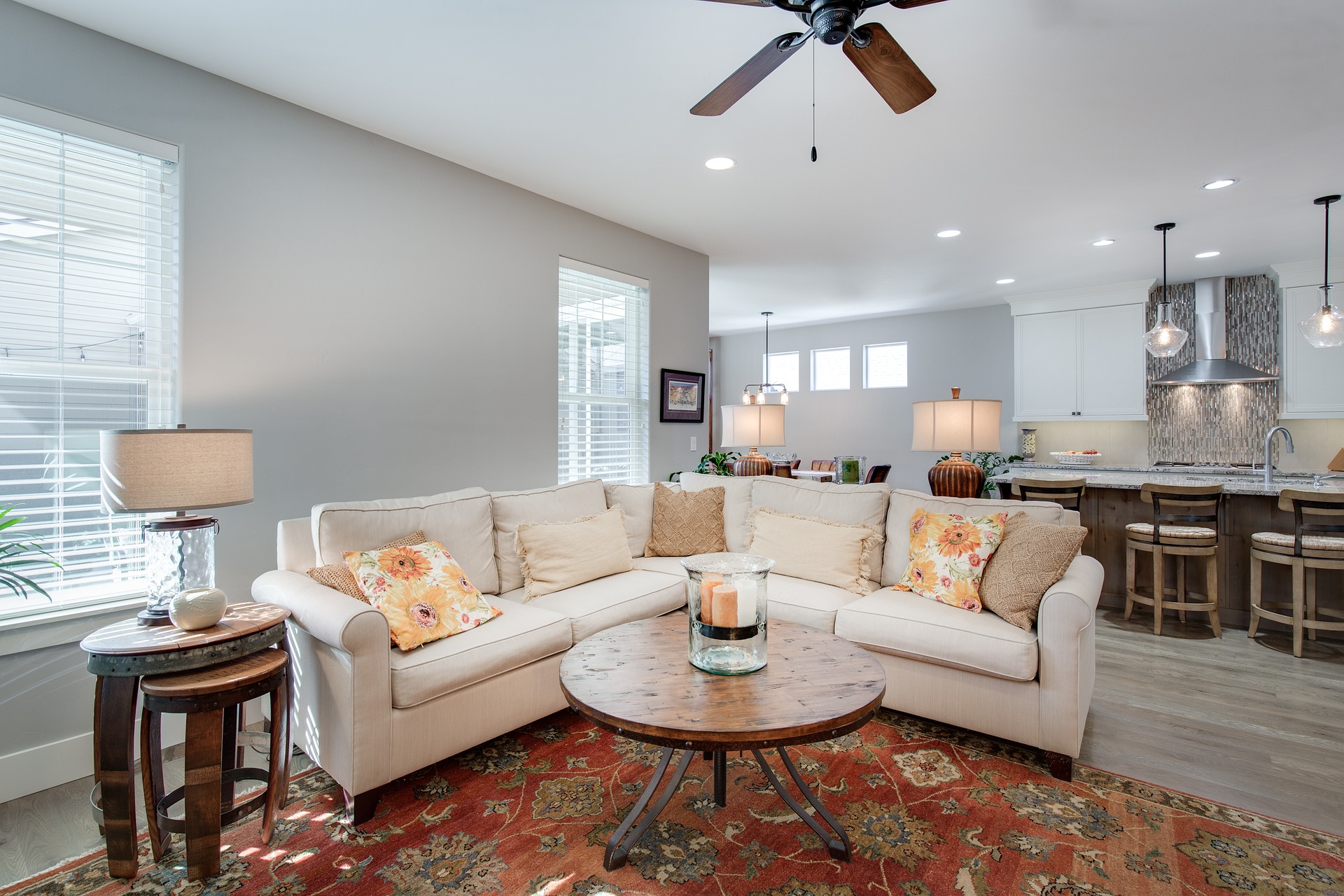 interior-2400372_1920