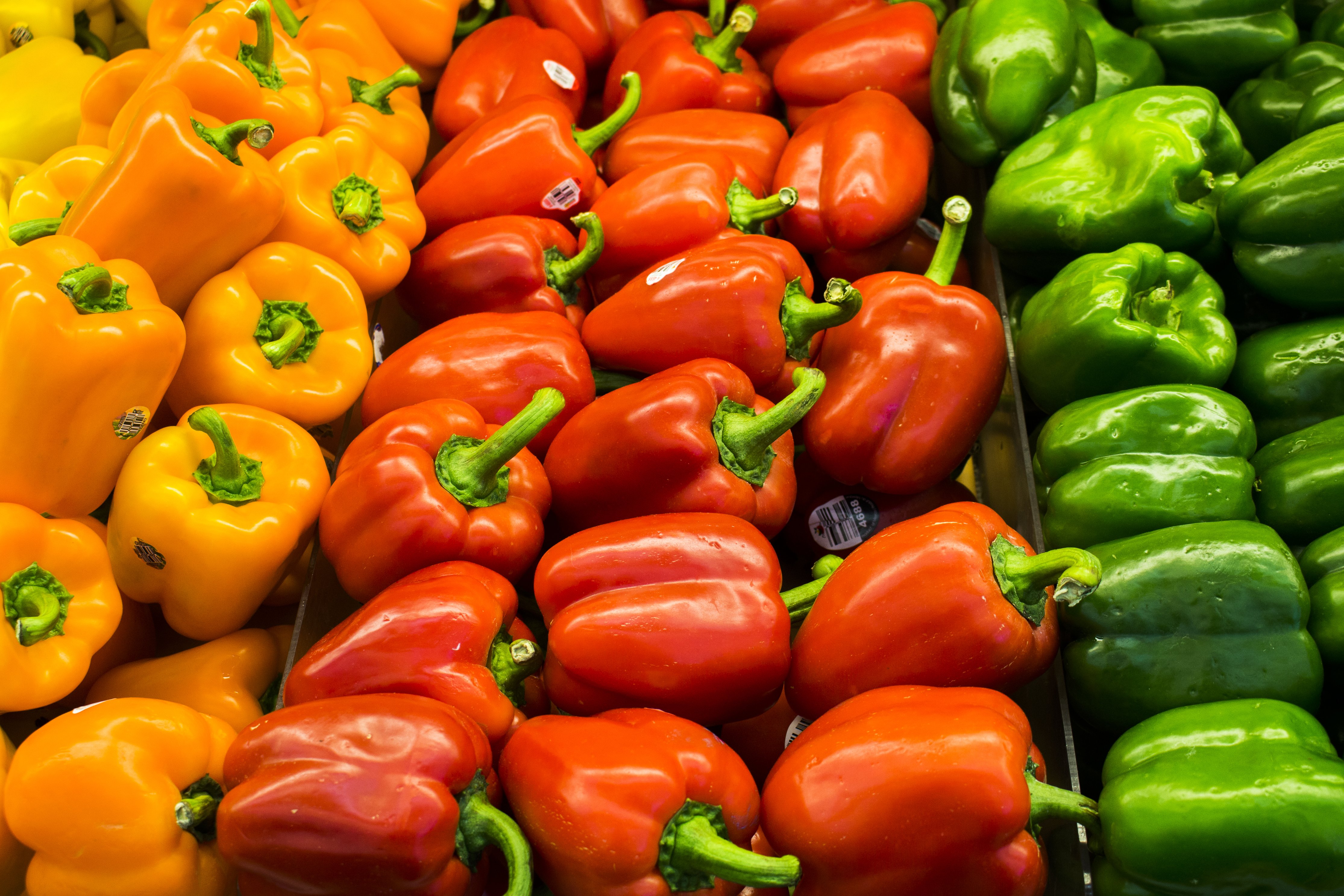 market-peppers_4460x4460