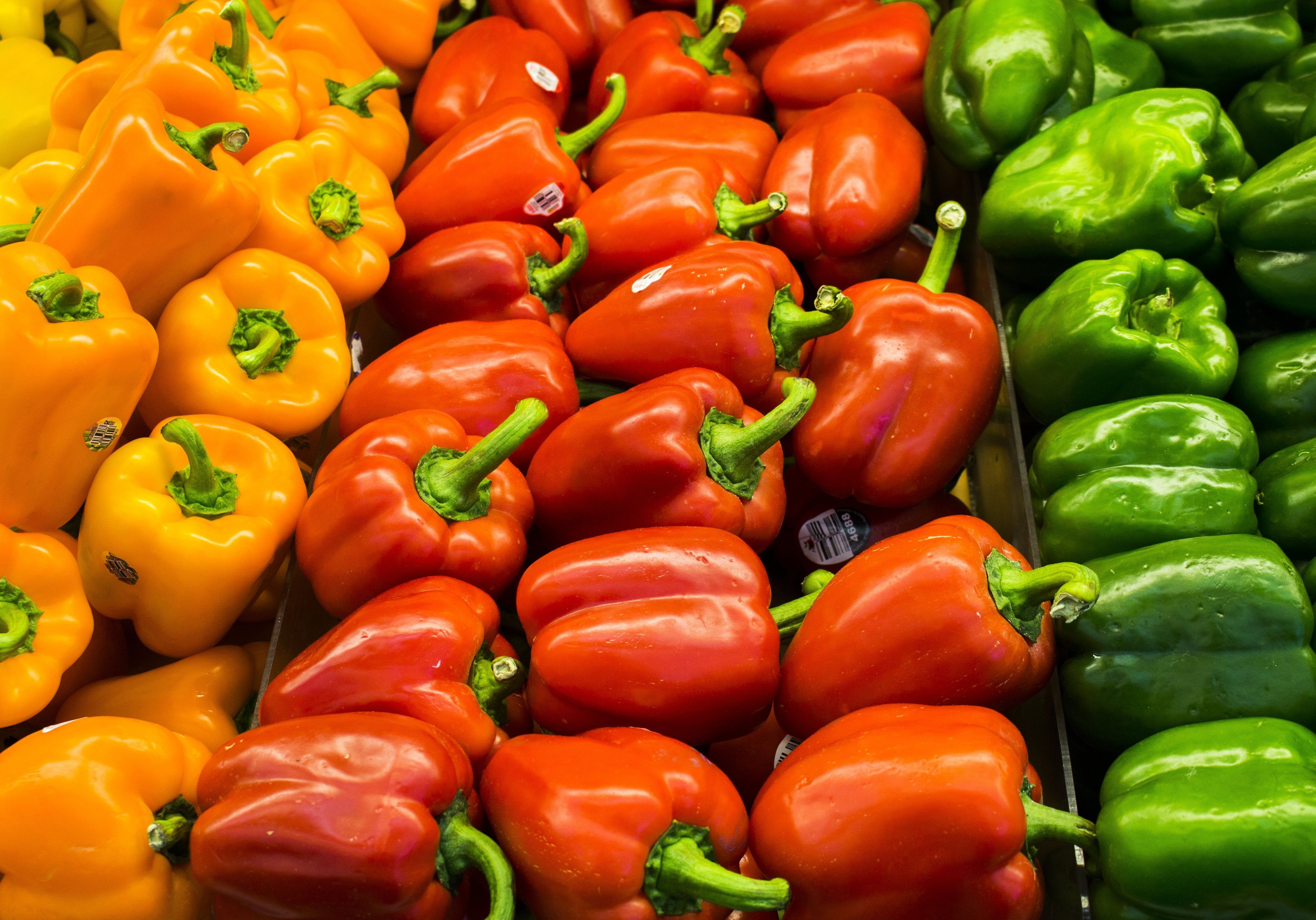 market-peppers_4460x4460